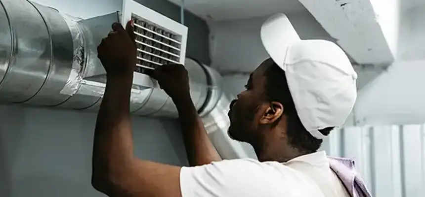 Our Licensed And Insured Cleaners in Plymouth, MN